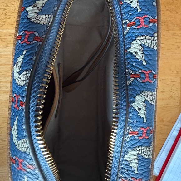 ToryBurch wrist bag - Picture 4 of 5